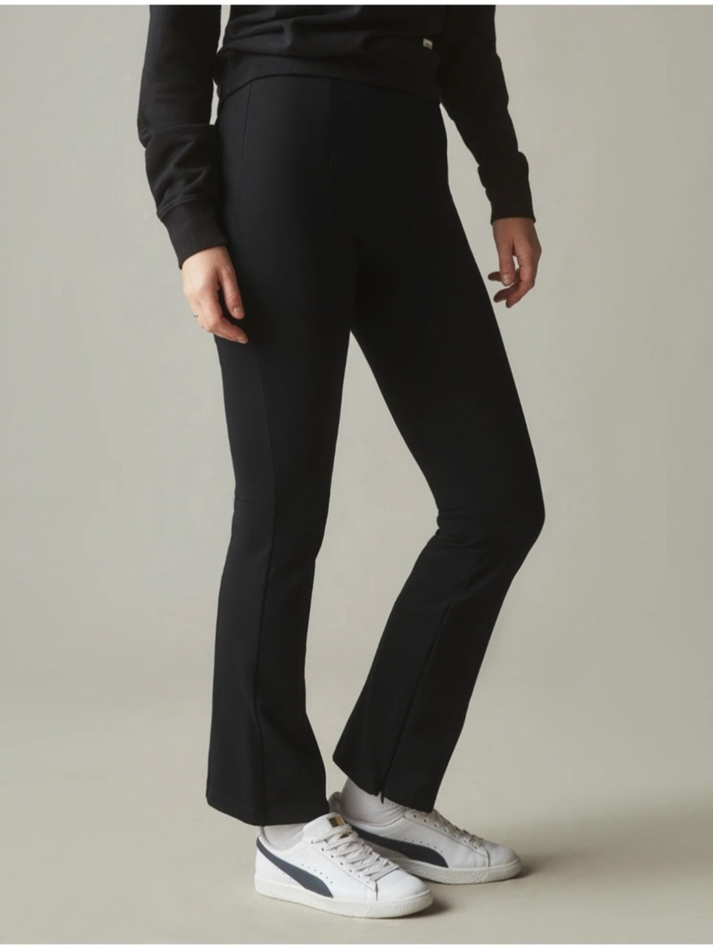 American Giant Women’s Sz 10 Black Pull On Kick Flare Pant Stretch Ponte